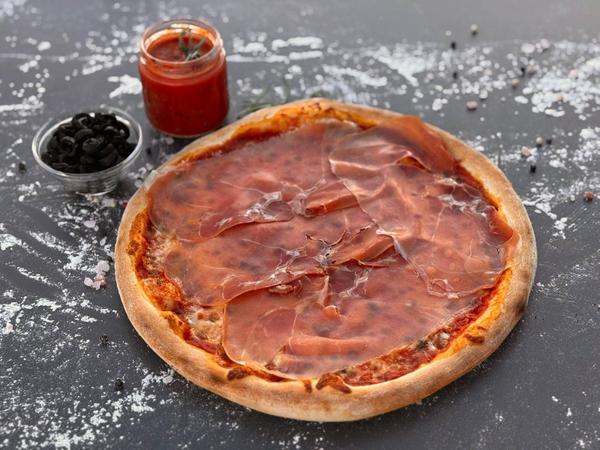 Pizza Crudo 450g